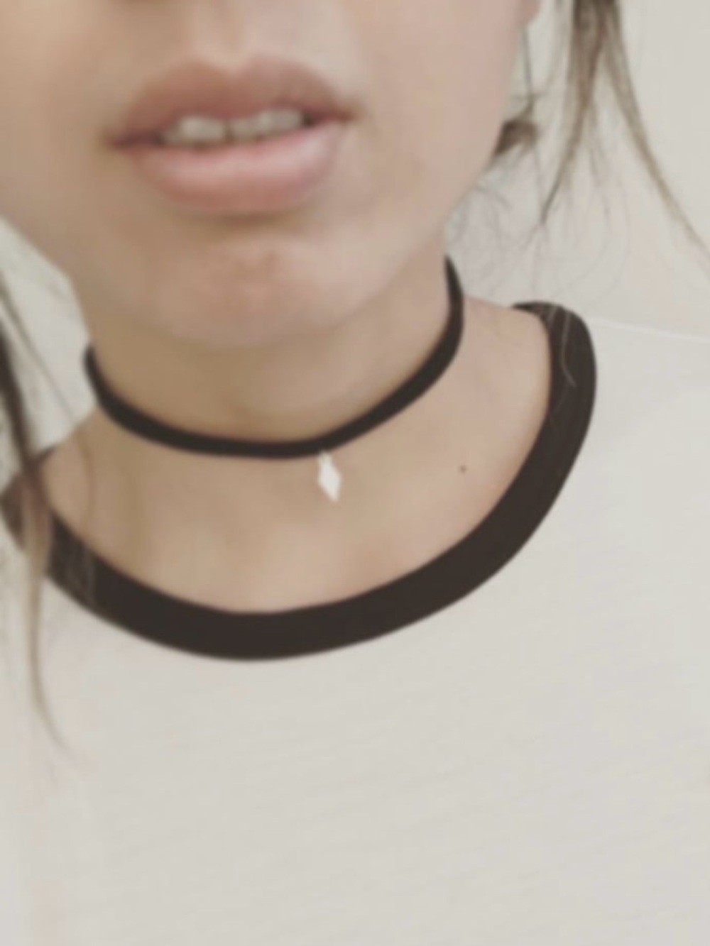 Brandy Melville Velvet Diamond Charm Choker
